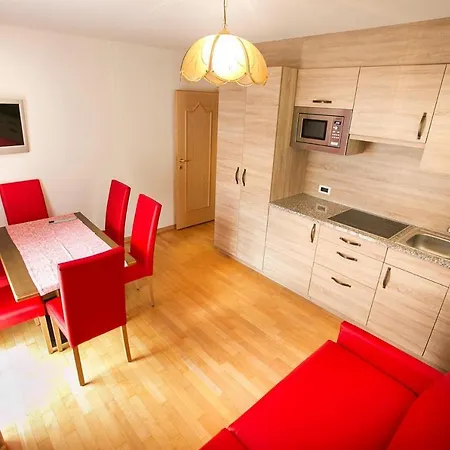 House Diamant, Santa Cristina Apartment